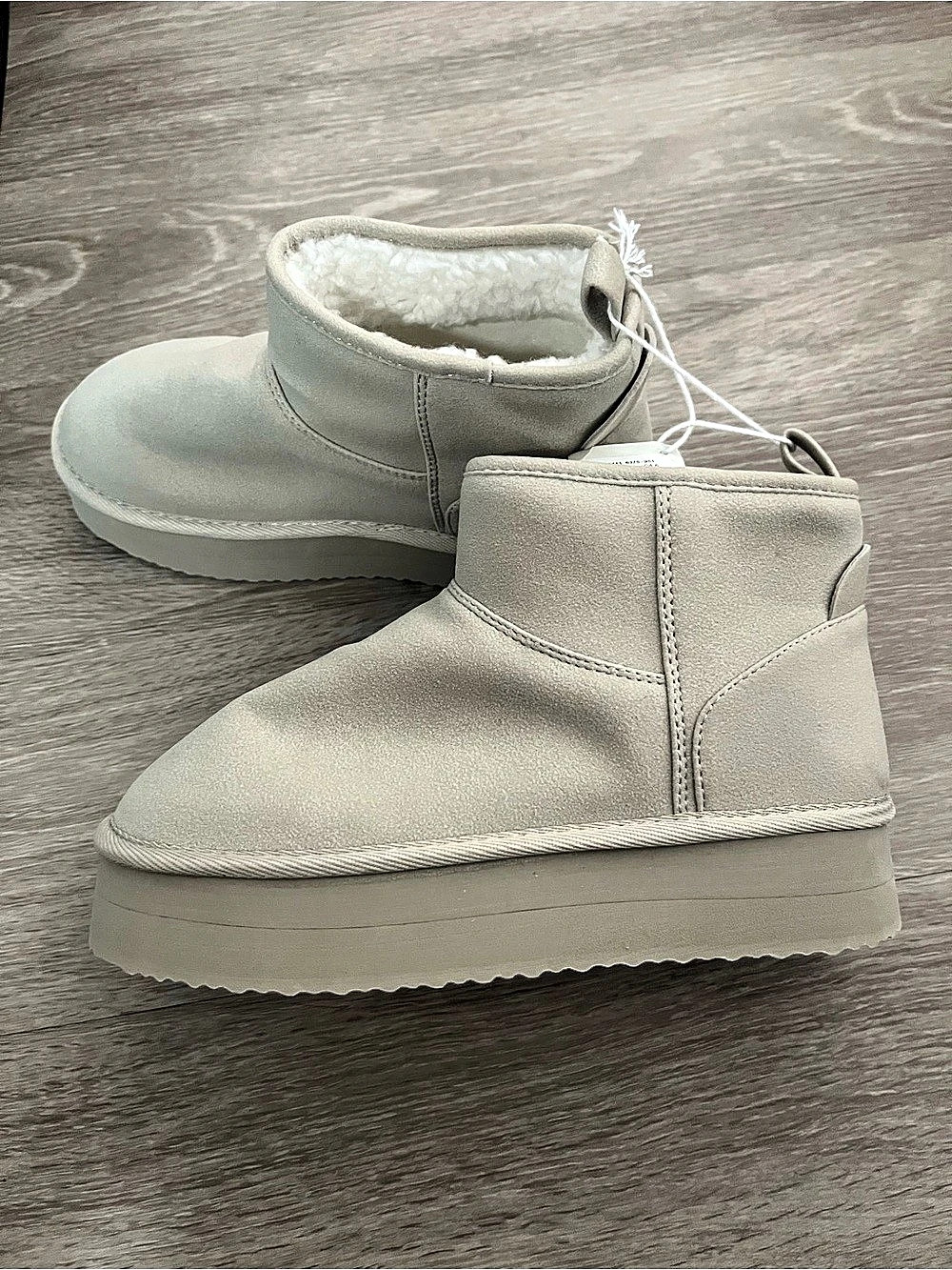 American Eagle Platform Ankle Boots Cream US 6